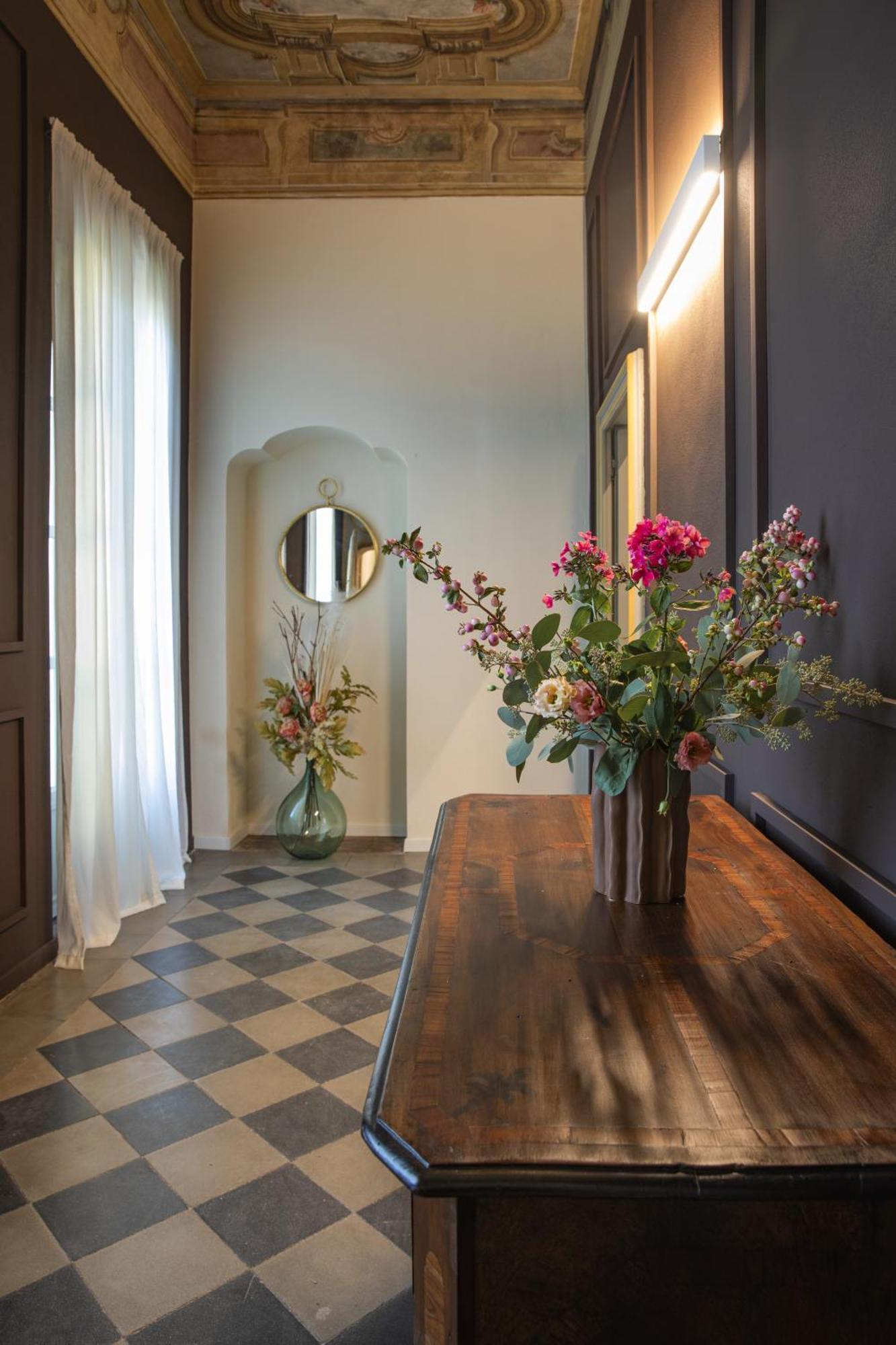 Palazzo Ratti Boutique Rooms Cherasco Exterior foto